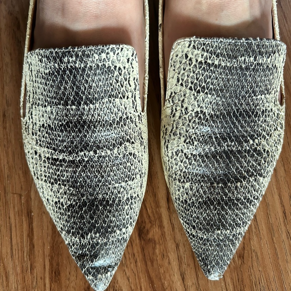 Franco Sarto Elegant Snakeskin Patterned Women's Loafers